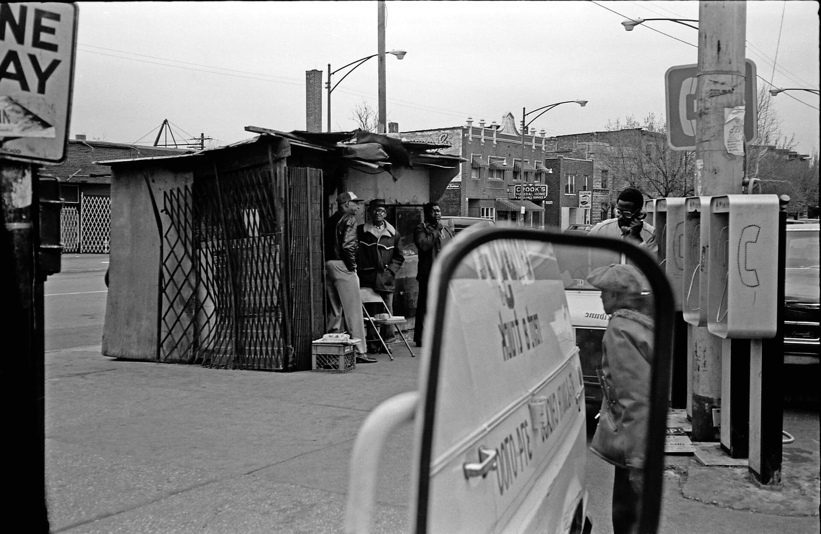 FILE: BW-01-03 ATTRIBUTION: vaticanus South Chicago 1982, 1982, Chicago