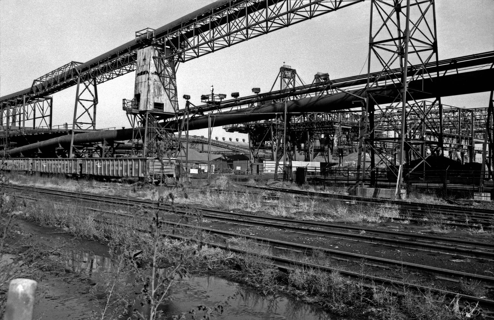 Far South Side Chicago. 1982. FILE: BW-03-13 ATTRIBUTION: vaticanus, 1982, Chicago