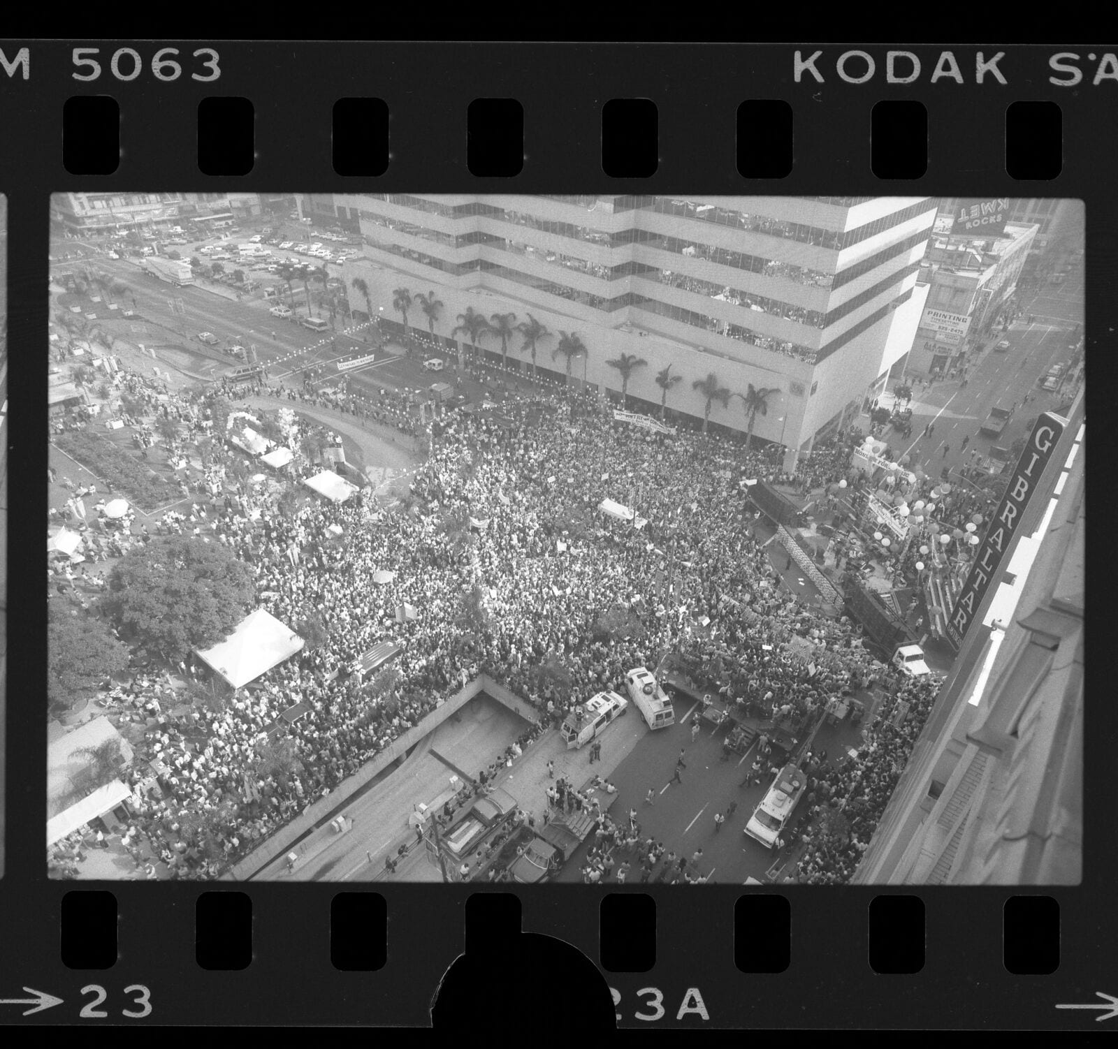 View from atop building looking down on crowd at political rally for Walter F. Mondale in Los Angeles, Calif., 1984, 1984, Los Angeles