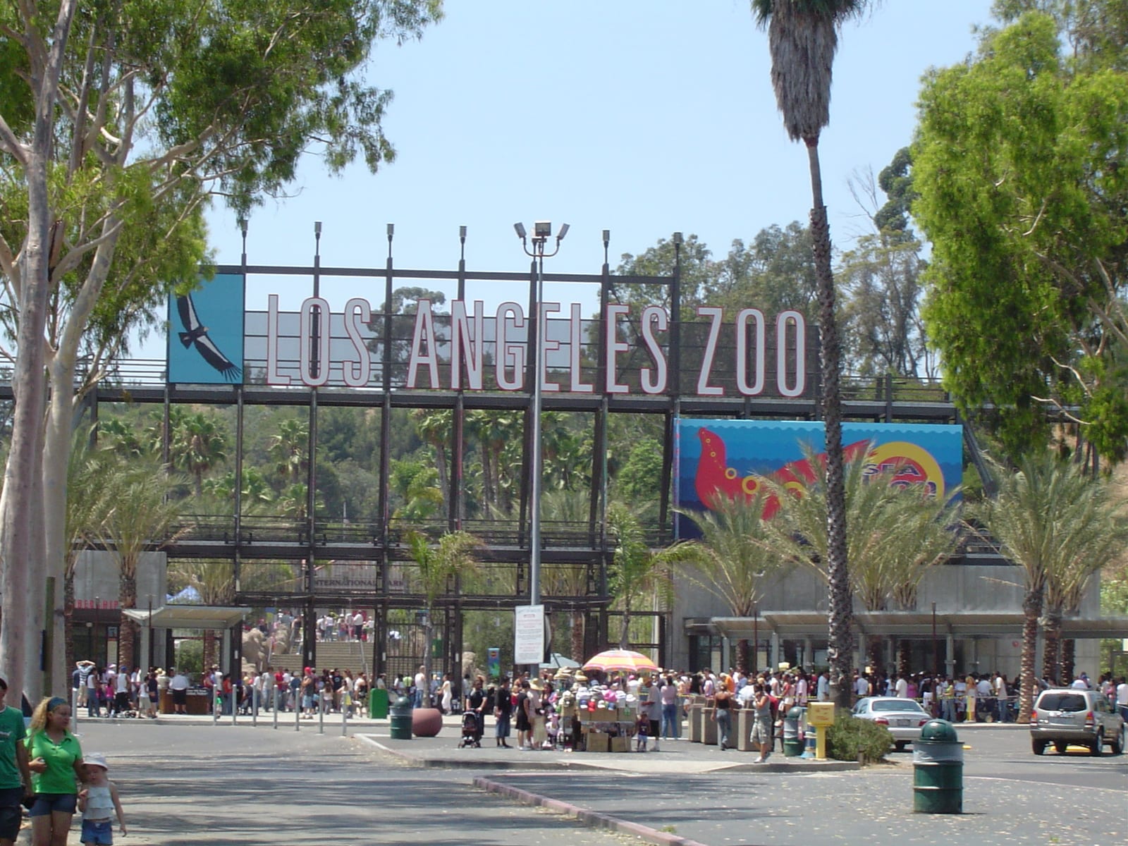 Los Angeles Zoo - A summer crowd of LA Zoo, on August 7, 2005, 2005, Los Angeles