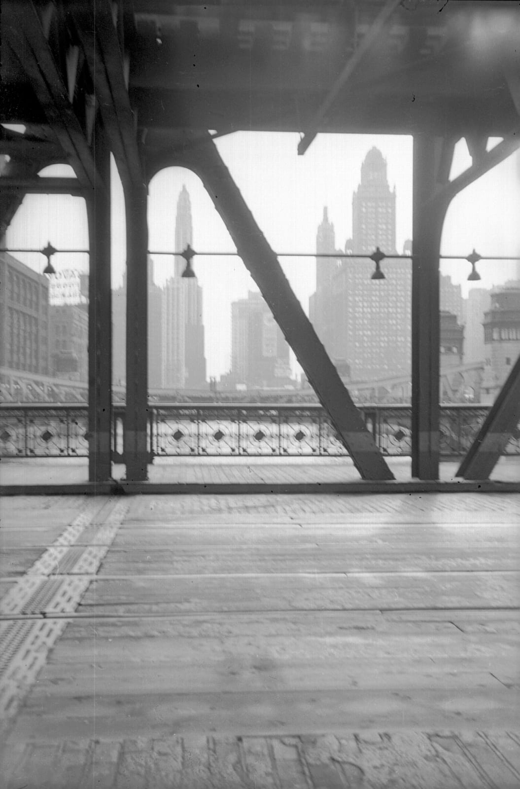Looking east from Wells St. bridge jarchie219@gmail.com Chicago, 1950, Chicago