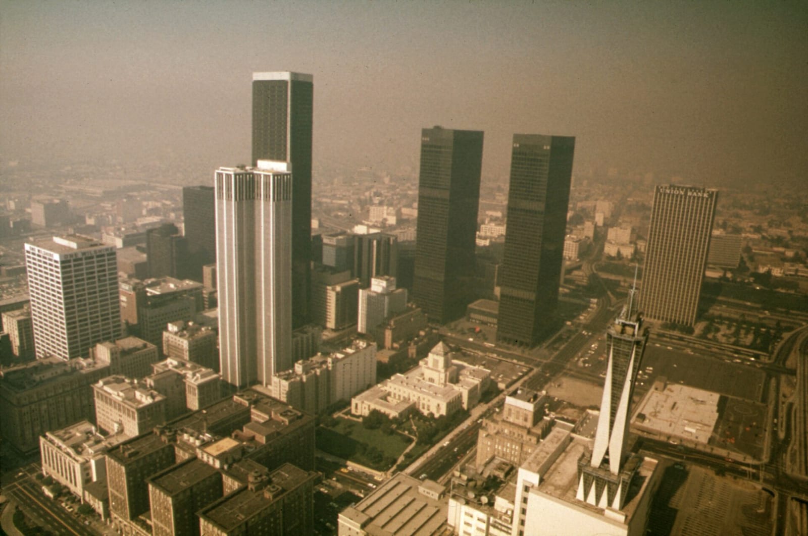 SUNLIGHT AND SMOG, 1973, Los Angeles