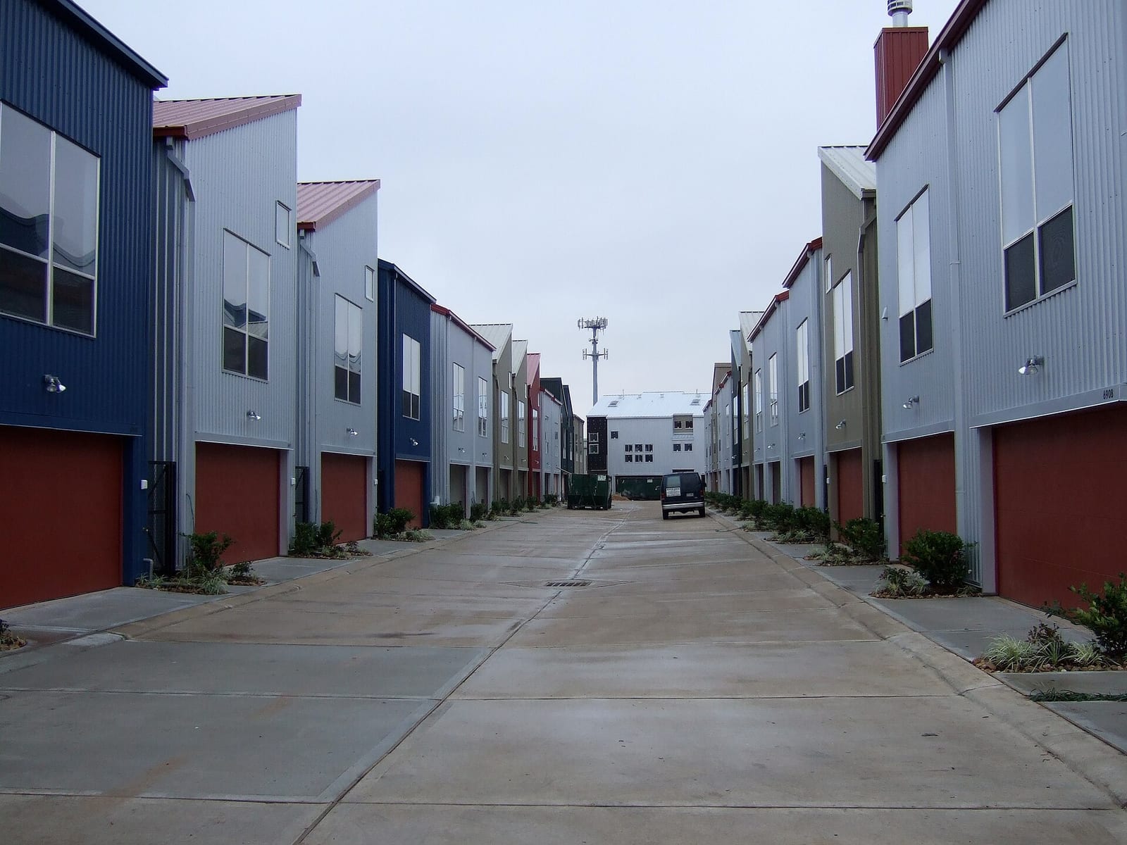 Tin Alley Townhomes in Houston, Texas (by wools), 2007, Houston