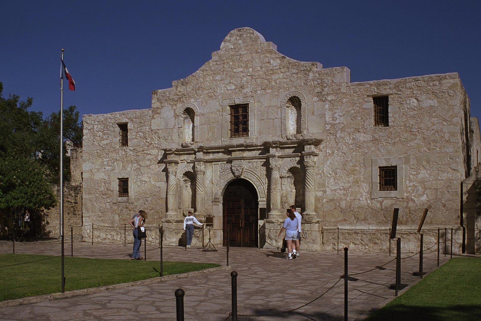 Texas, 1997 Photographed analog with a Canon AE-1 Program on Kodak Gold film and digitized on Kodak Photo CD in the 90s., 1997, San Antonio