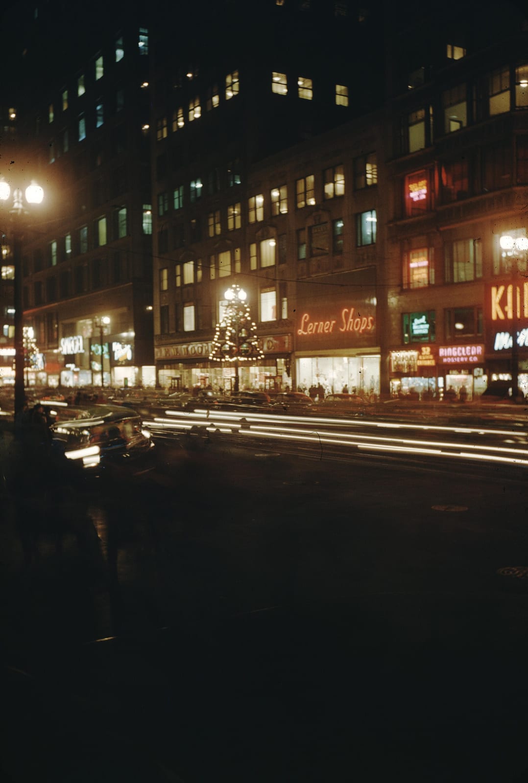 CyberViewX v5.16.55 Model Code=58 F/W Version=1.21 Photography by Victor Albert Grigas (1919-2017), 1950s, Chicago